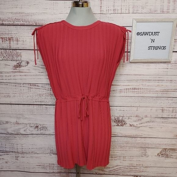 CLUB Monaco Viga Romper Size 4 - Picture 2 of 16